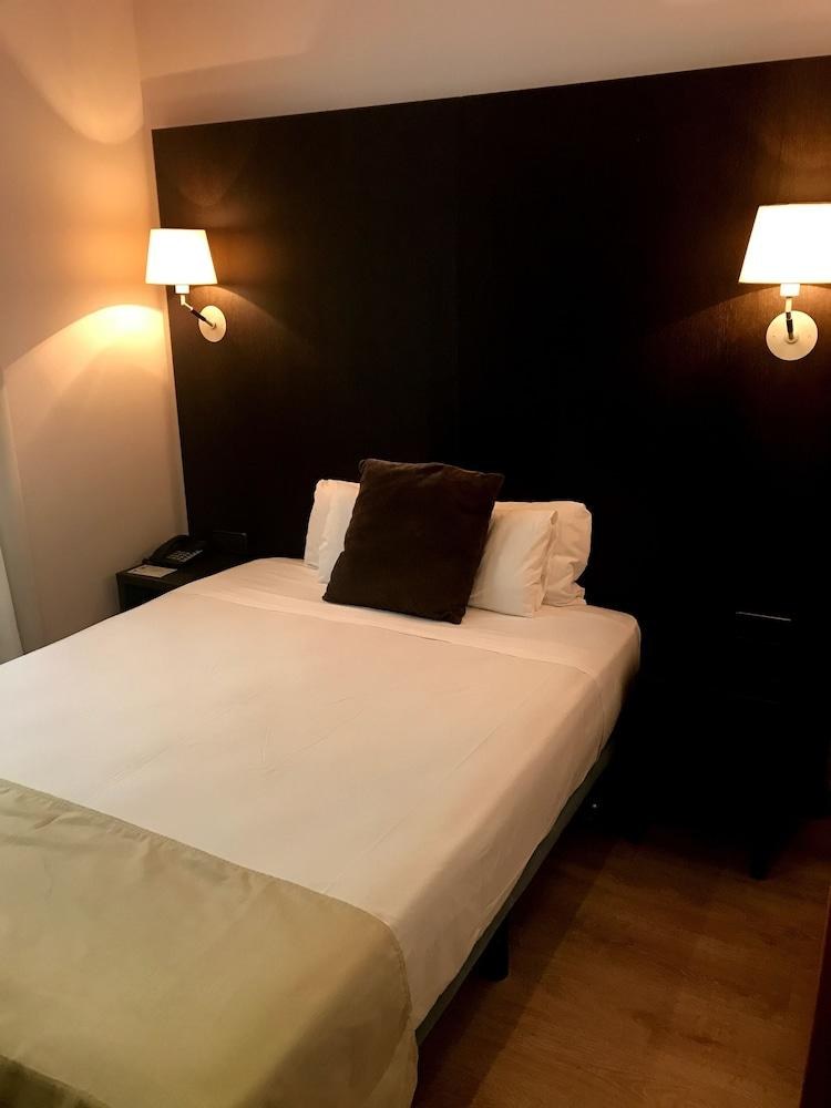 Hotel Ramblas Internacional photo 3