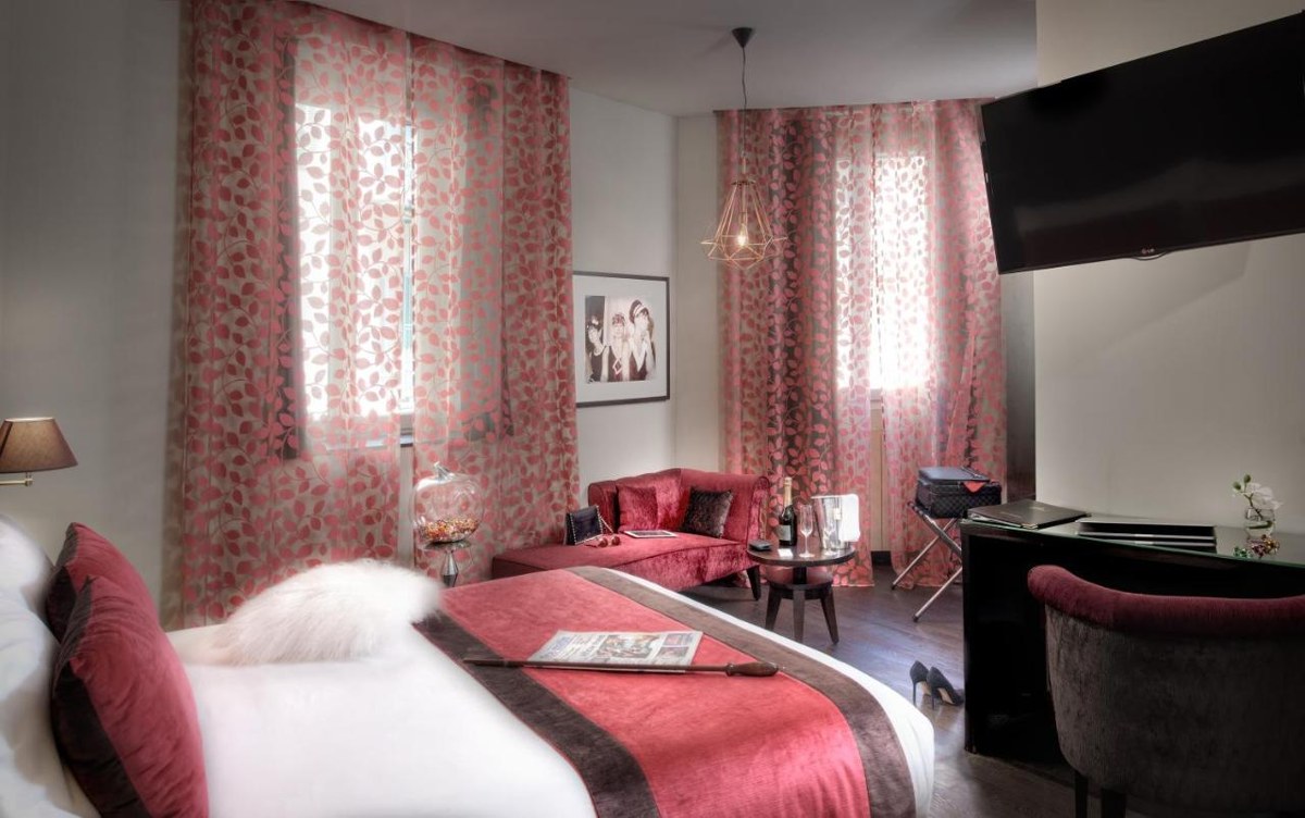 BW PLUS NICE COSY HOTEL