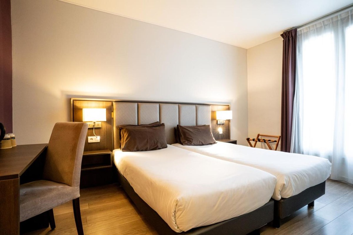 HOTEL DE FLORE-MONTMARTRE photo 1