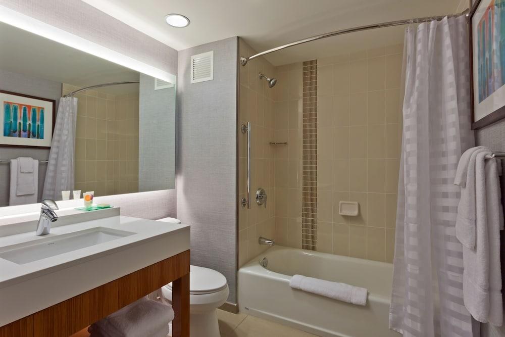 HYATT PLACE CHICAGO/RIVER NORTH photo 3