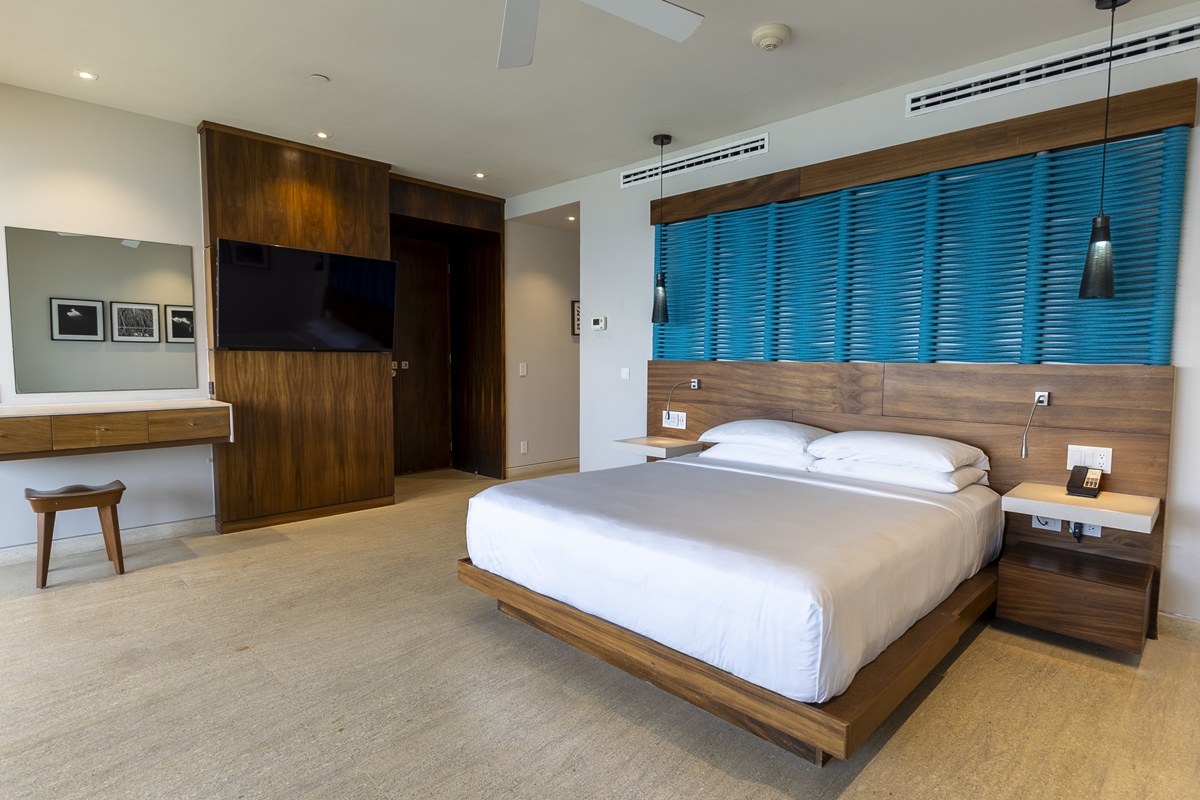 DEVOSSION BY LIVE AQUA PLAYA DEL CARMEN ALL INCLUSIVE - ADULTS ONLY photo 1