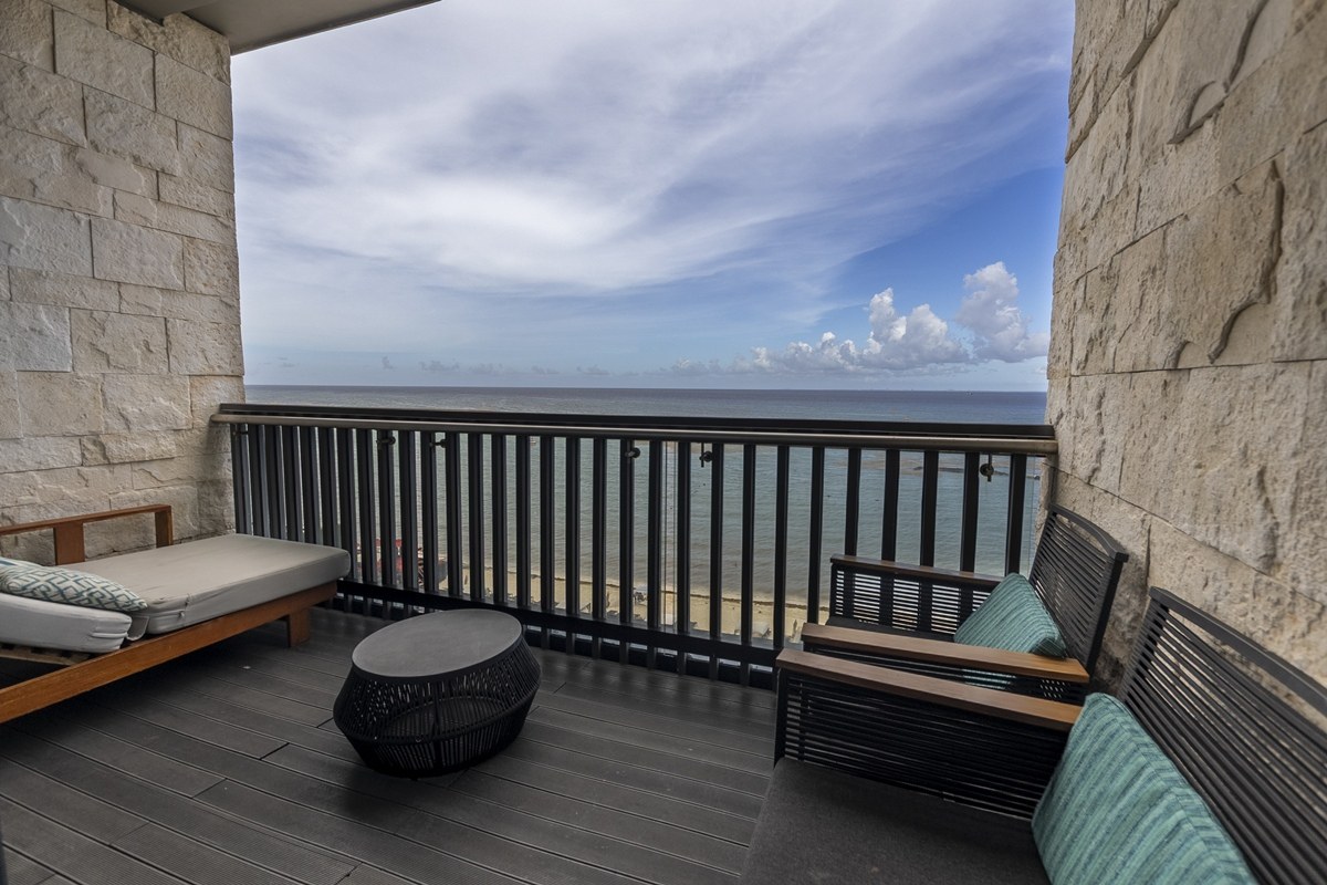 DEVOSSION BY LIVE AQUA PLAYA DEL CARMEN ALL INCLUSIVE - ADULTS ONLY photo 2