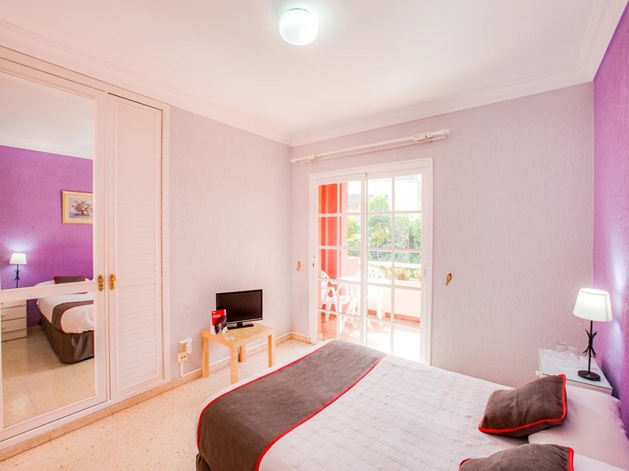 OYO HOTEL DON CANDIDO photo 3