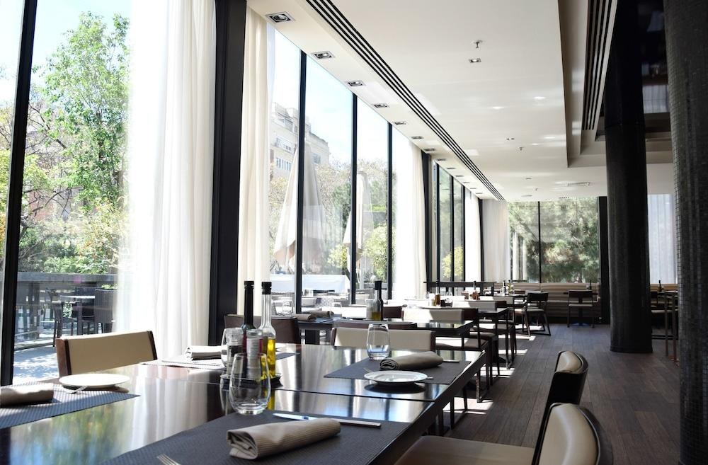 Hilton Barcelona photo 4