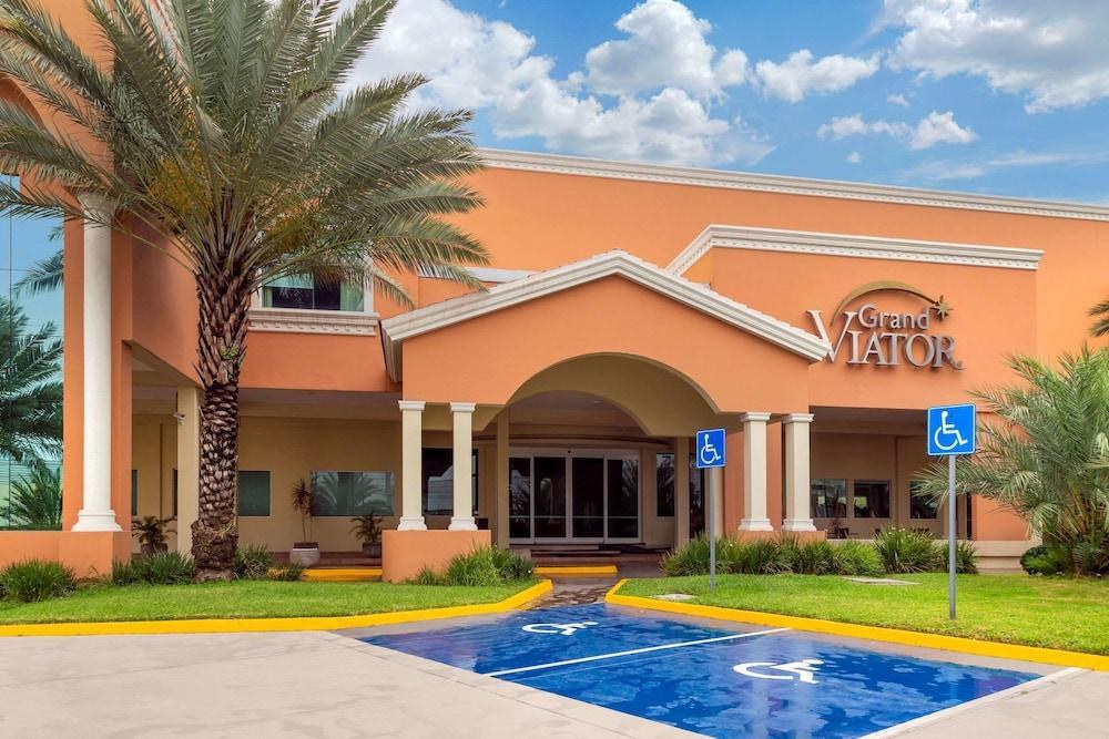 COMFORT INN MONTERREY NORTE photo 3
