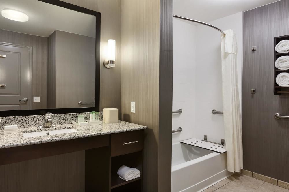 Homewood Suites by Hilton Huntsville-Downtown photo 1