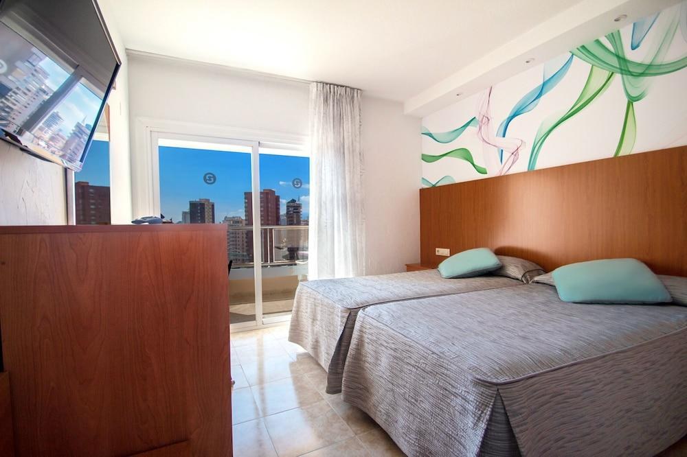 HOTEL SERVIGROUP CASTILLA photo 2