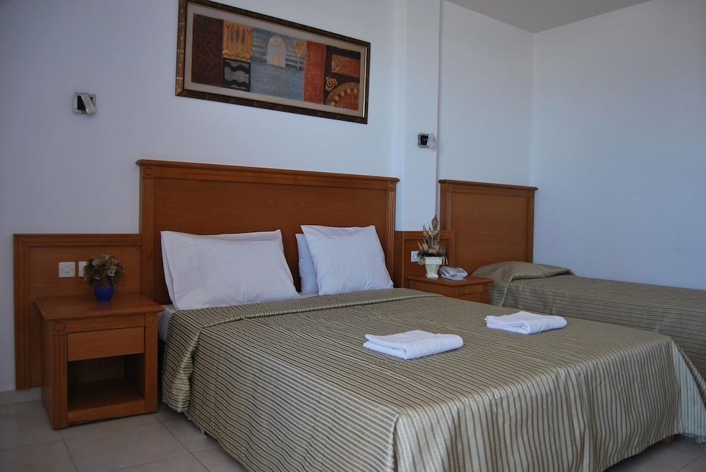 OCEANIS HOTEL photo 4