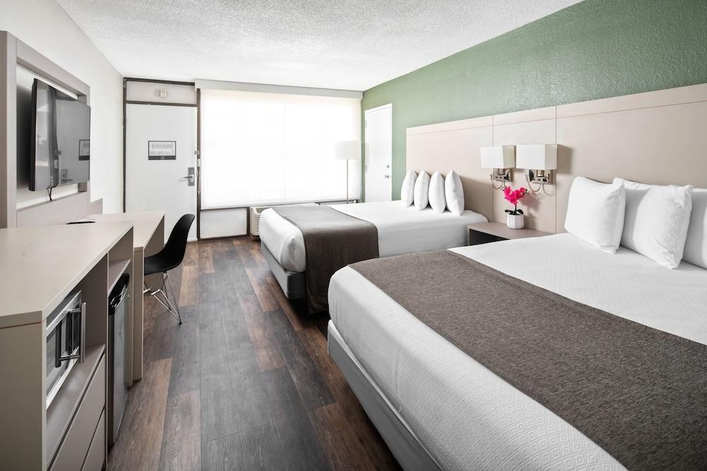 Wyndham I-Drive Avanti Resort & Conference Center photo 2
