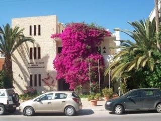 KATO STALOS BEACH (AGIA MARINA)