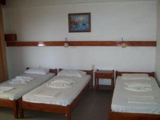 KATO STALOS BEACH (AGIA MARINA) photo 2