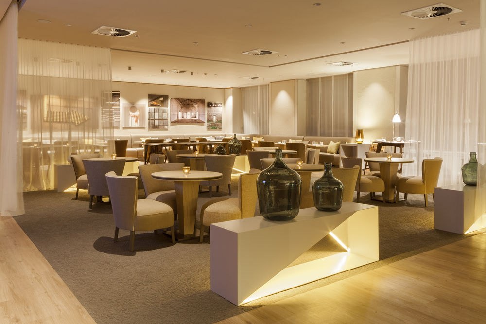 AC HOTEL DIAGONAL L'ILLA photo 1