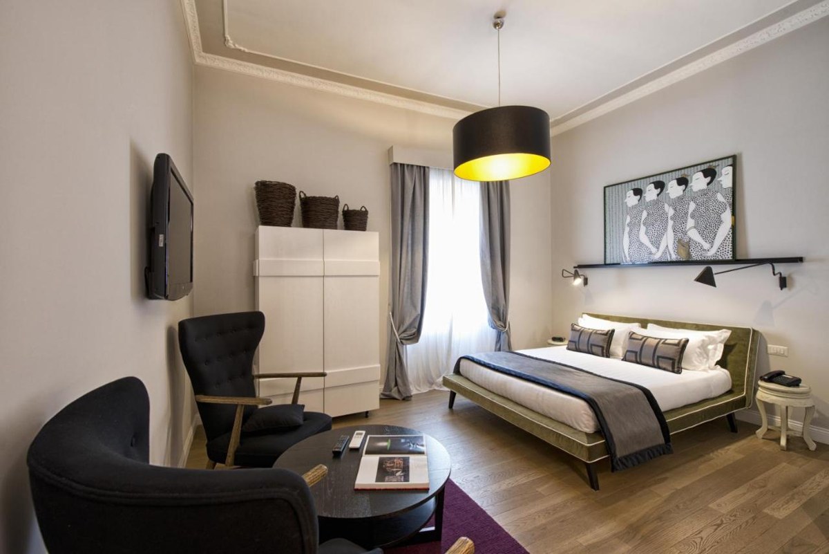 The Independent Suites