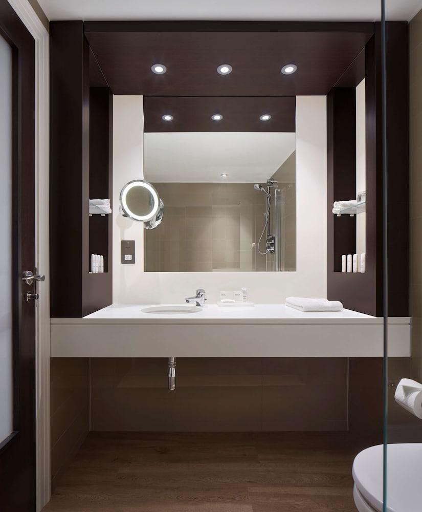 Radisson Blu Hotel Edinburgh City Centre photo 3