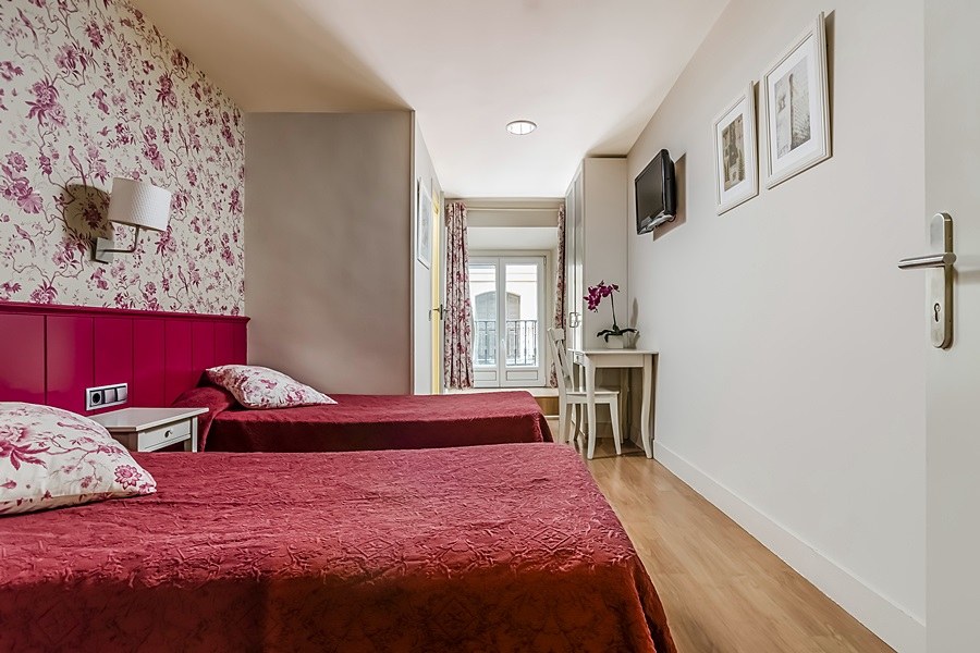 HOSTAL MATHEU photo 4