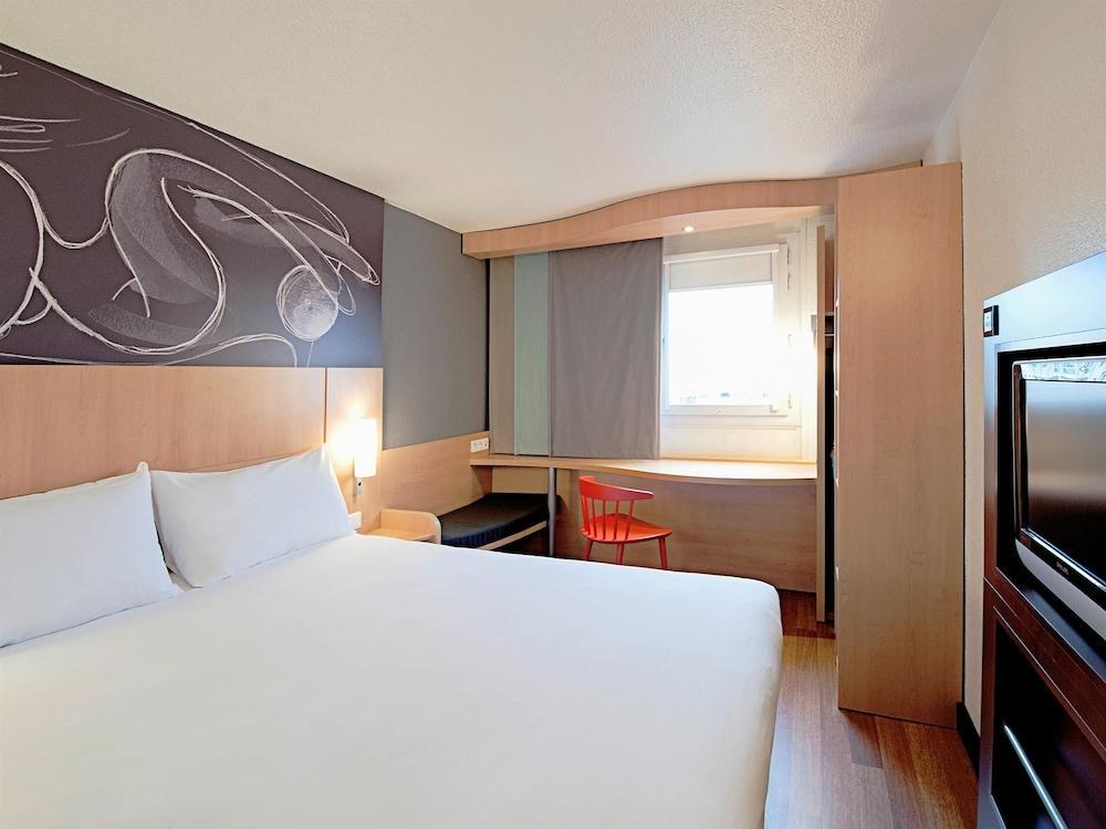 IBIS PARIS VAUGIRARD PORTE DE VERSAILLES photo 3