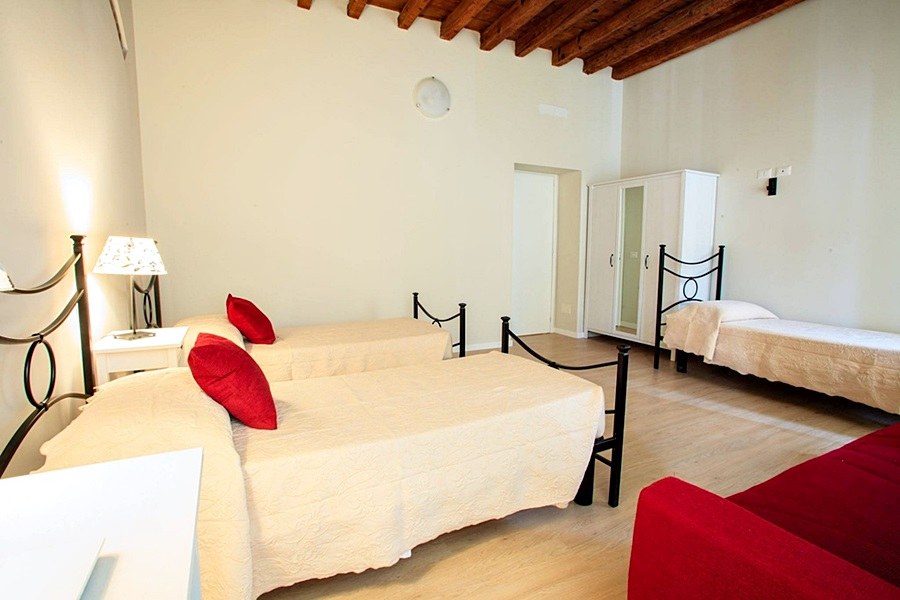 LA CORTE ANTICA HOTEL MILANO photo 1