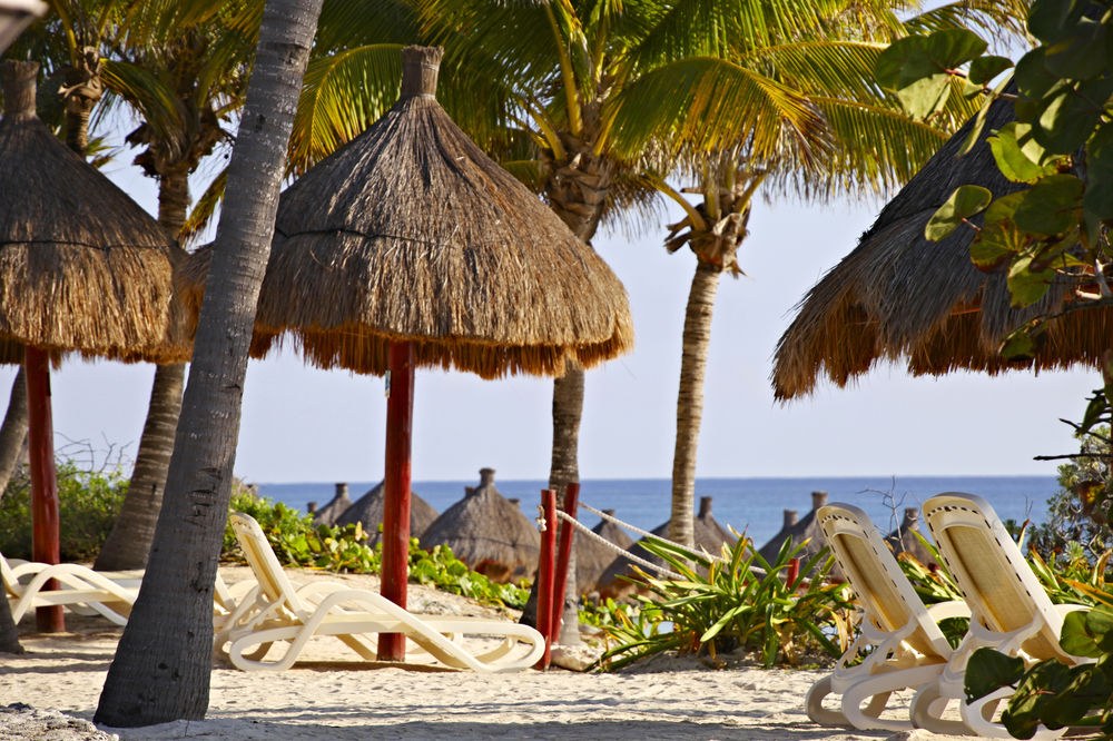 BAHIA PRINCIPE LUXURY AKUMAL