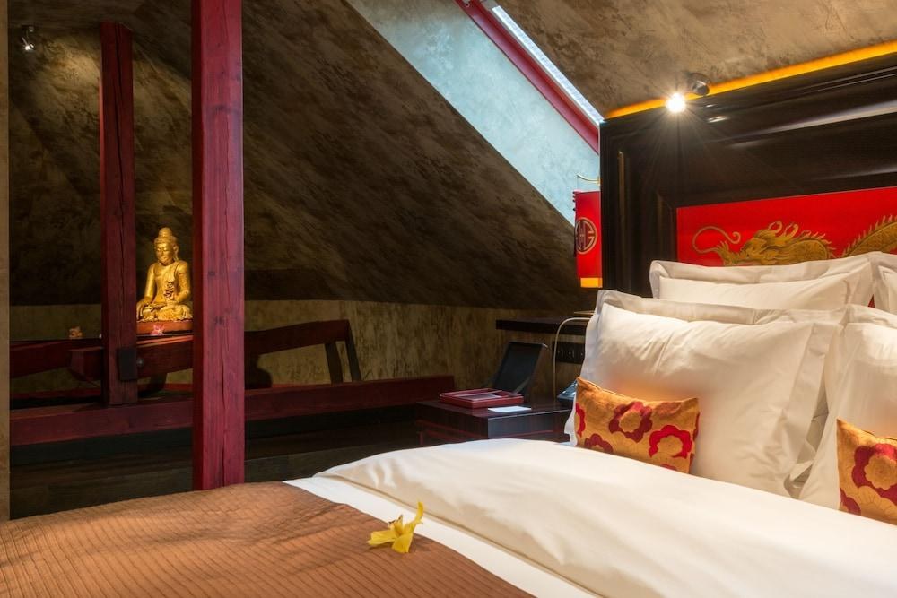 BUDDHA-BAR HOTEL PRAGUE photo 4