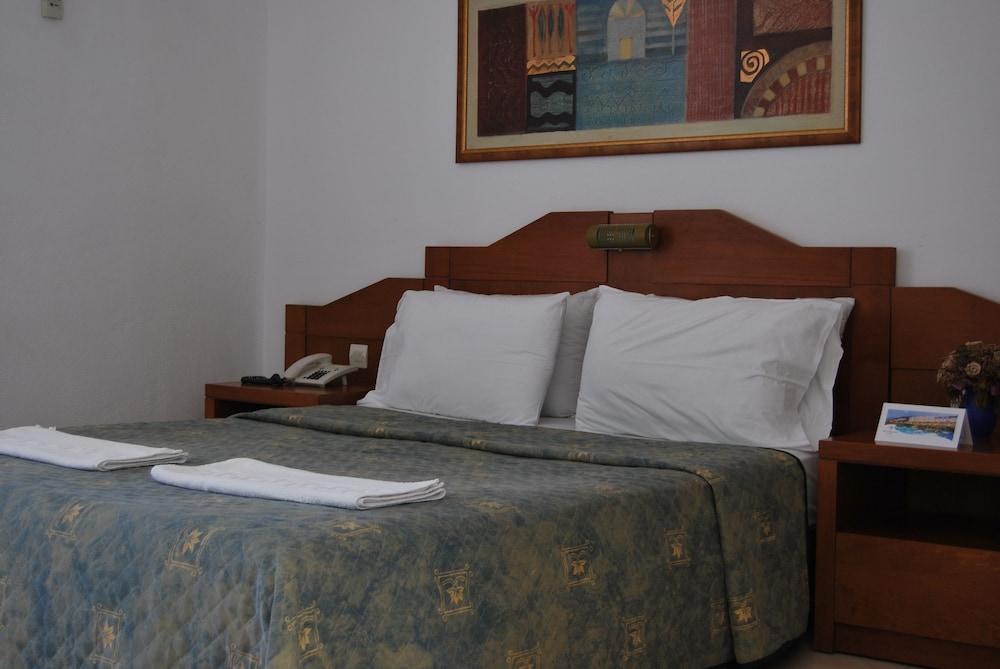 Mediterraneo Hotel Crete photo 2