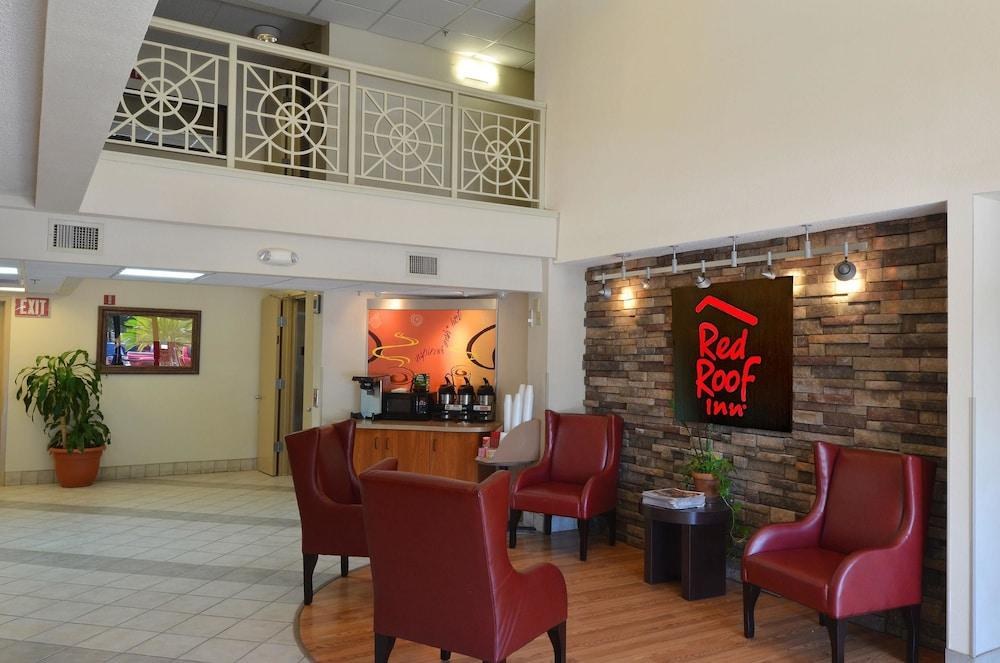 RED ROOF INN SAN ANTONIO AIRPORT photo 2