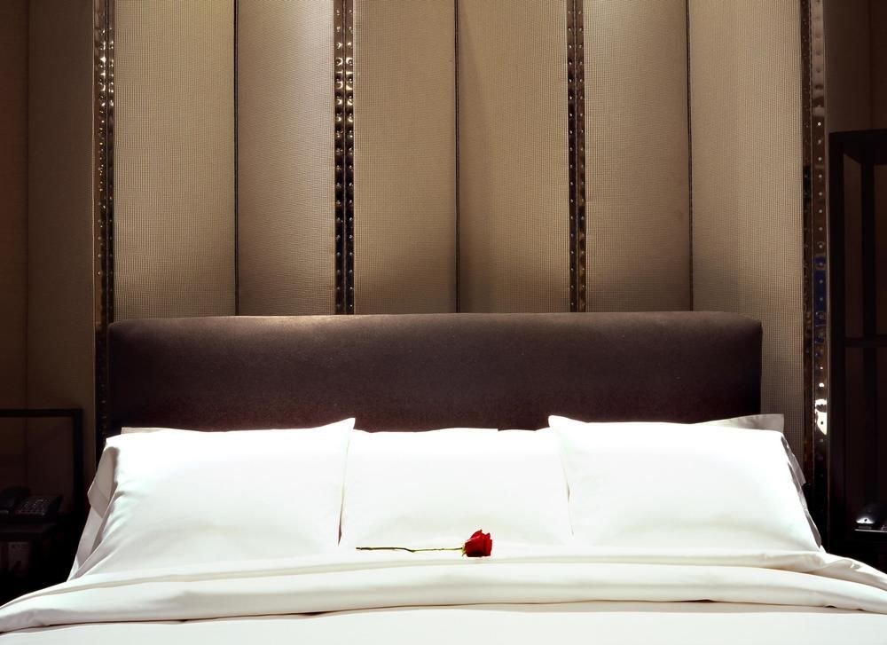 THE SKYLOFTS AT MGM GRAND