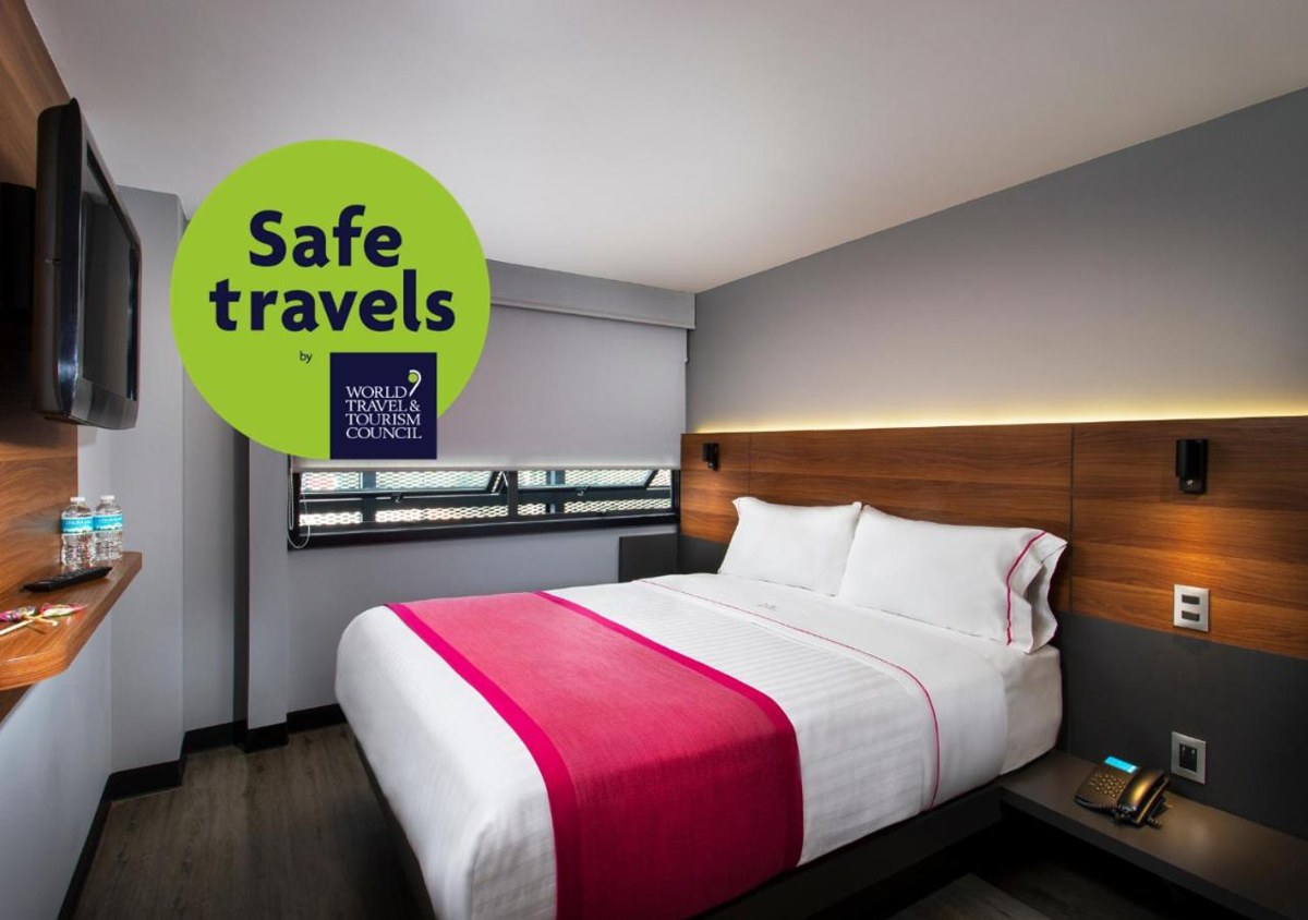 Hotel MX aeropuerto CDMX, Trademark Collection by Wyndham photo 3