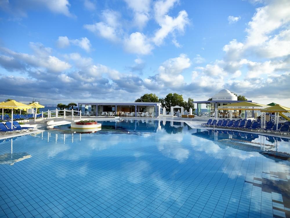 MITSIS SERITA BEACH photo 3