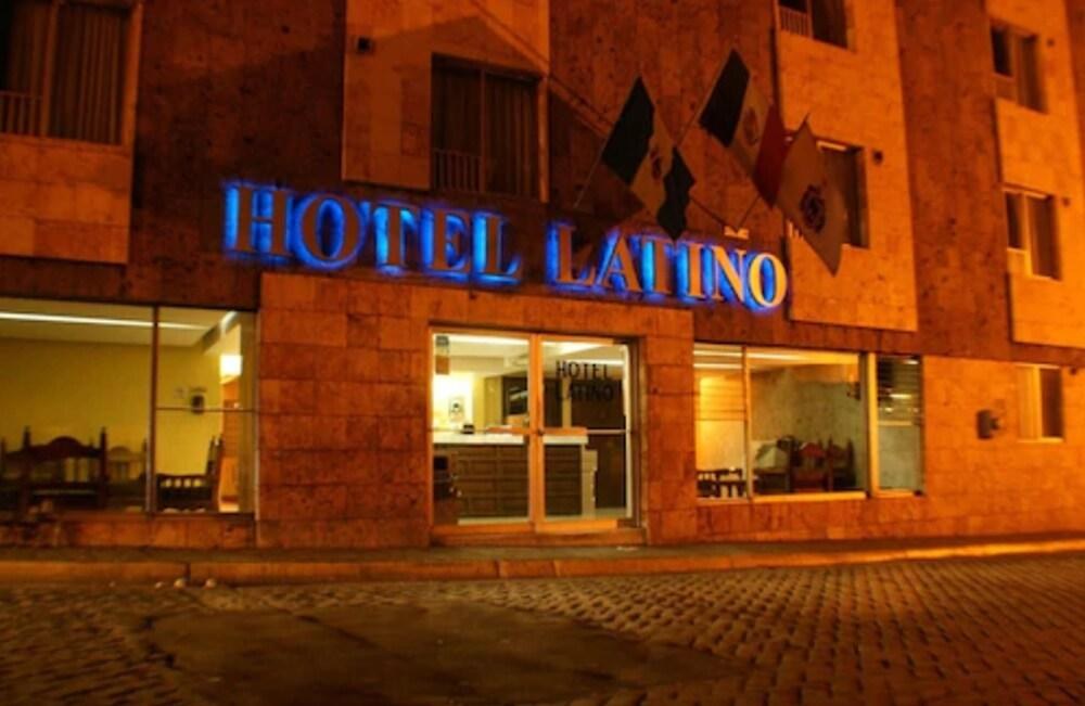 LATINO photo 3