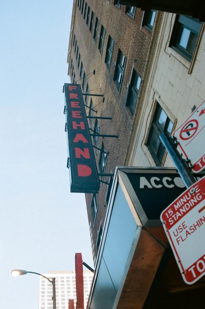 FREEHAND CHICAGO photo 3