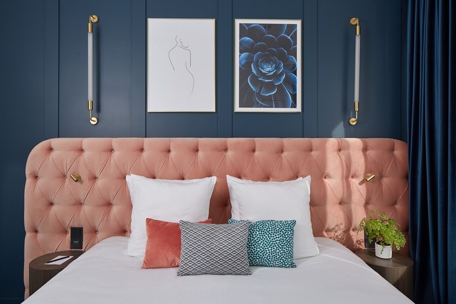 PLEY HOTEL