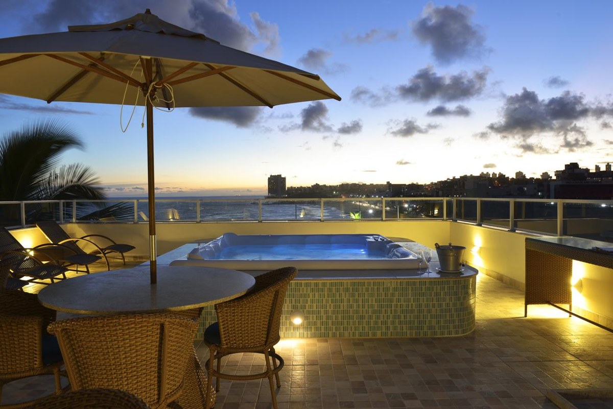 EXPRESS HOTEL