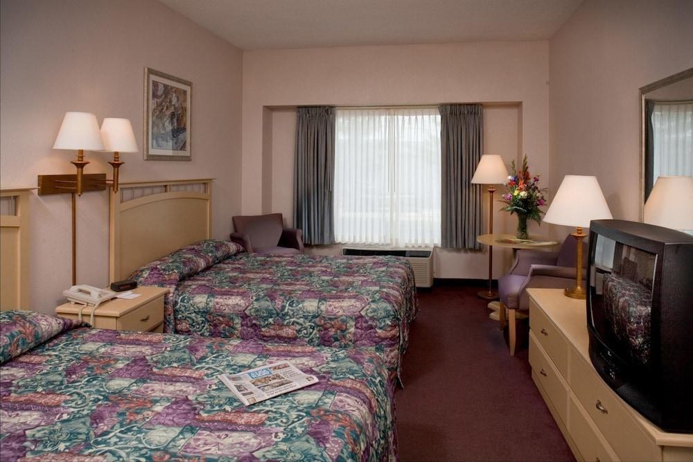 RAMADA BY WYNDHAM NASHVILLE/MUSIC VALLEY photo 3