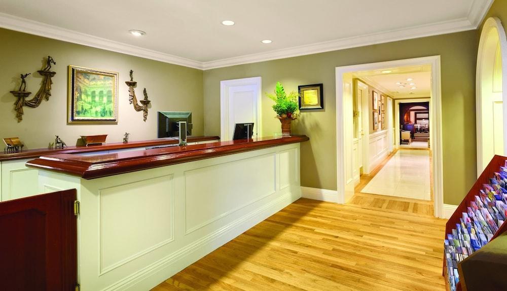 INN AT THE OPERA photo 3