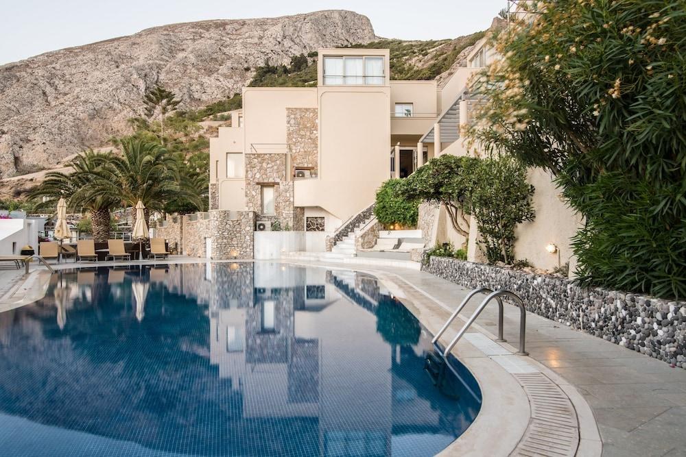 ANTINEA SUITES AND SPA HOTEL photo 4