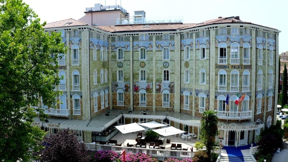 GRANDE ALBERGO AUSONIA & HUNGARIA photo 3