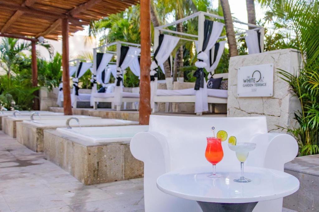 OH! CANCUN THE URBAN OASIS - BEACH CLUB photo 3