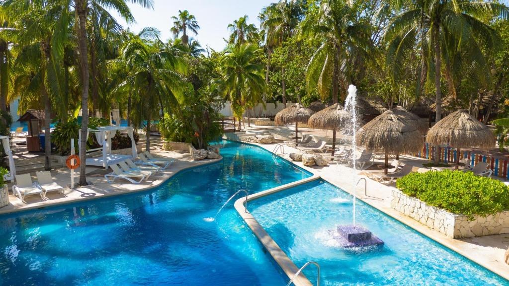 GRAND OASIS RIVIERA photo 2