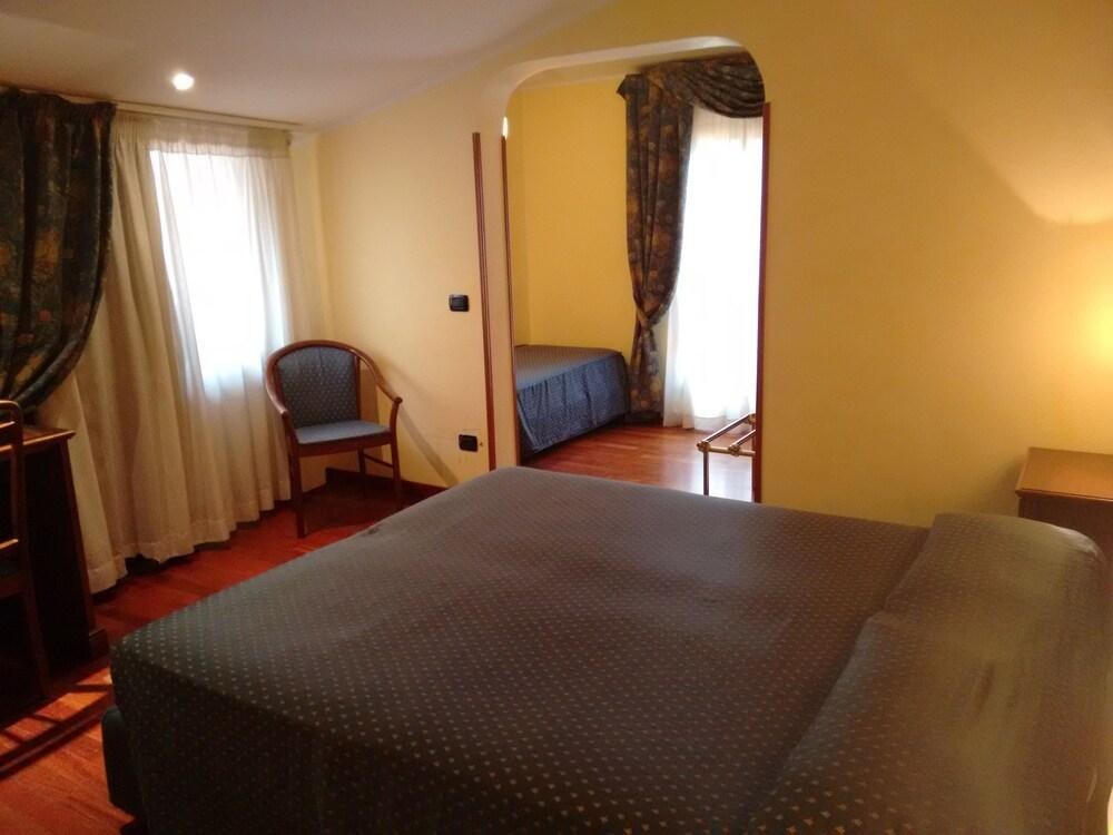 Centro Hotel photo 3