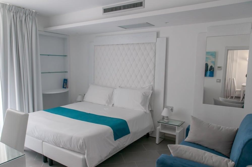 Tasso Suites photo 4