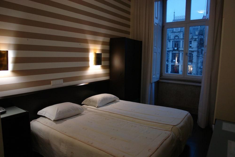 Hotel Universal Porto photo 2