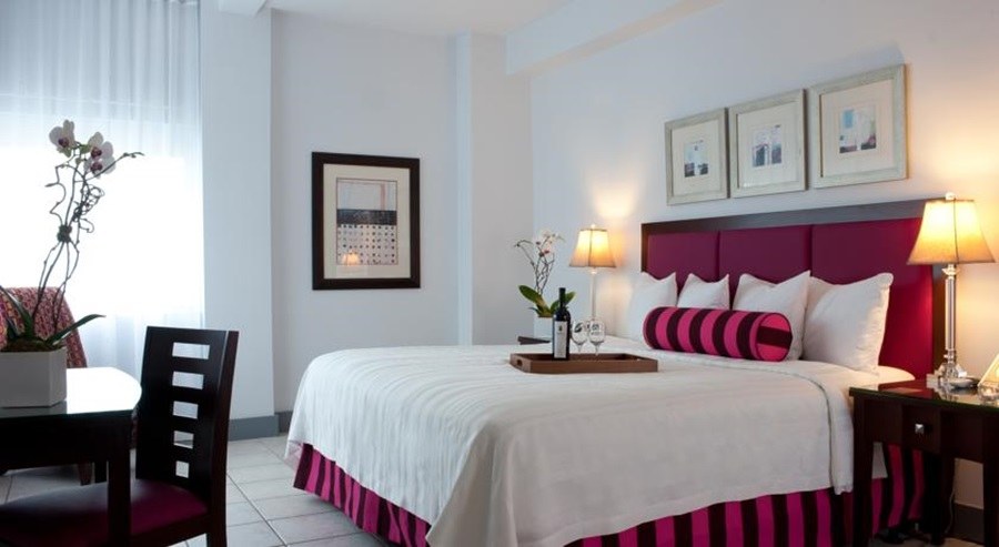 MARSEILLES BEACHFRONT HOTEL photo 2
