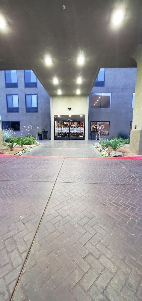 Hampton Inn & Suites Las Vegas-Henderson photo 4