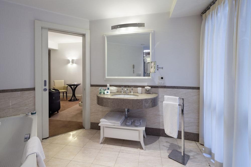 MAISON MILANO | UNA ESPERIENZE photo 3