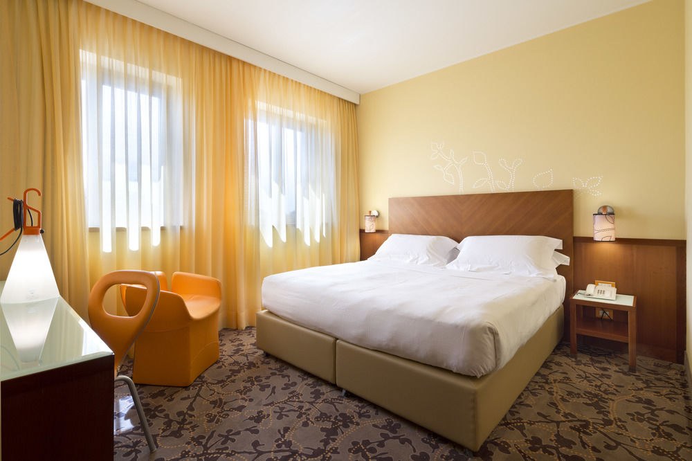 UNA HOTELS MEDITERRANEO MILANO photo 1