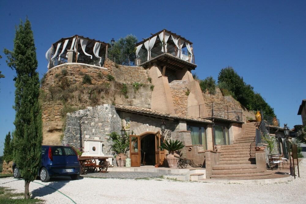 Hotel Relais Castrum Bocce photo 2