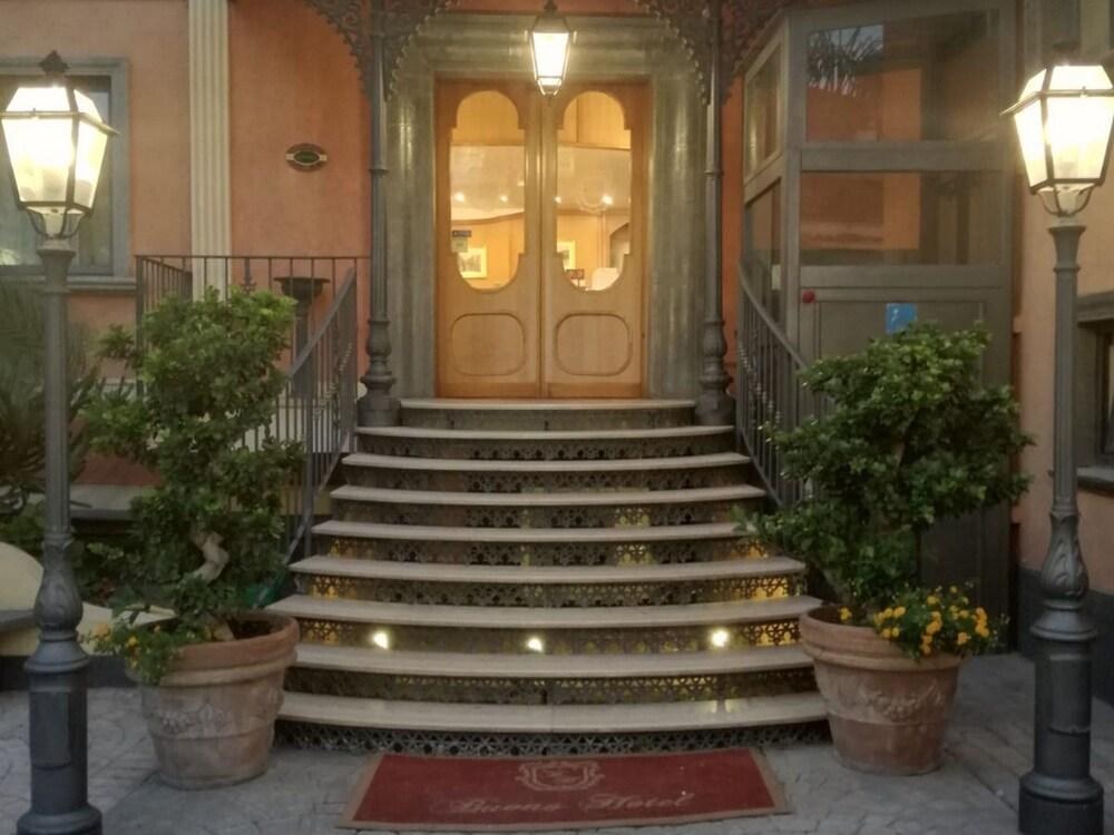 Buono Hotel photo 1