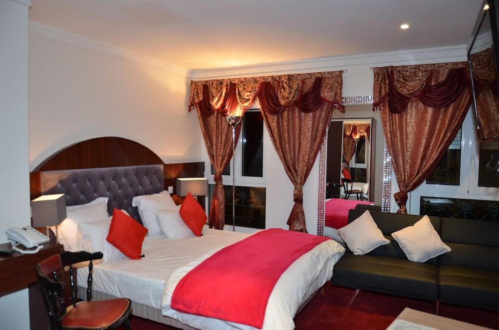 Hotel Regina Montmartre photo 4