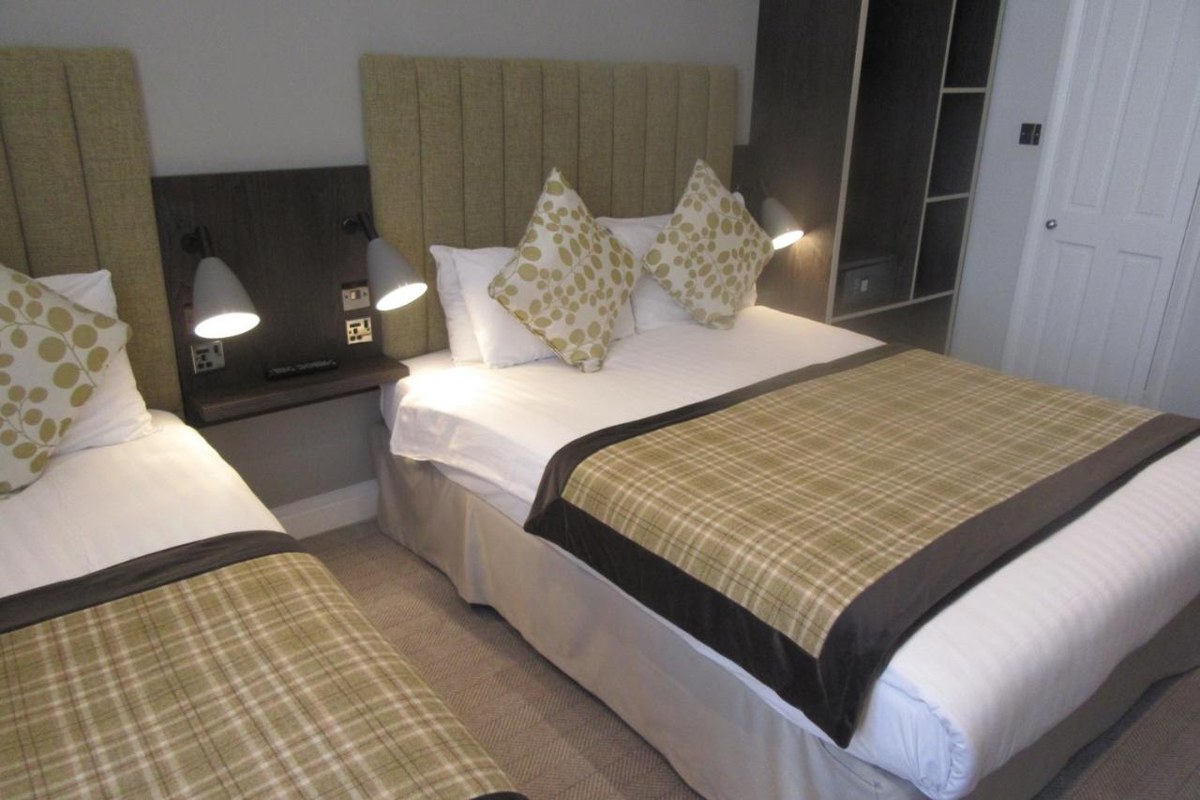 GARDEN COURT HOTEL photo 4