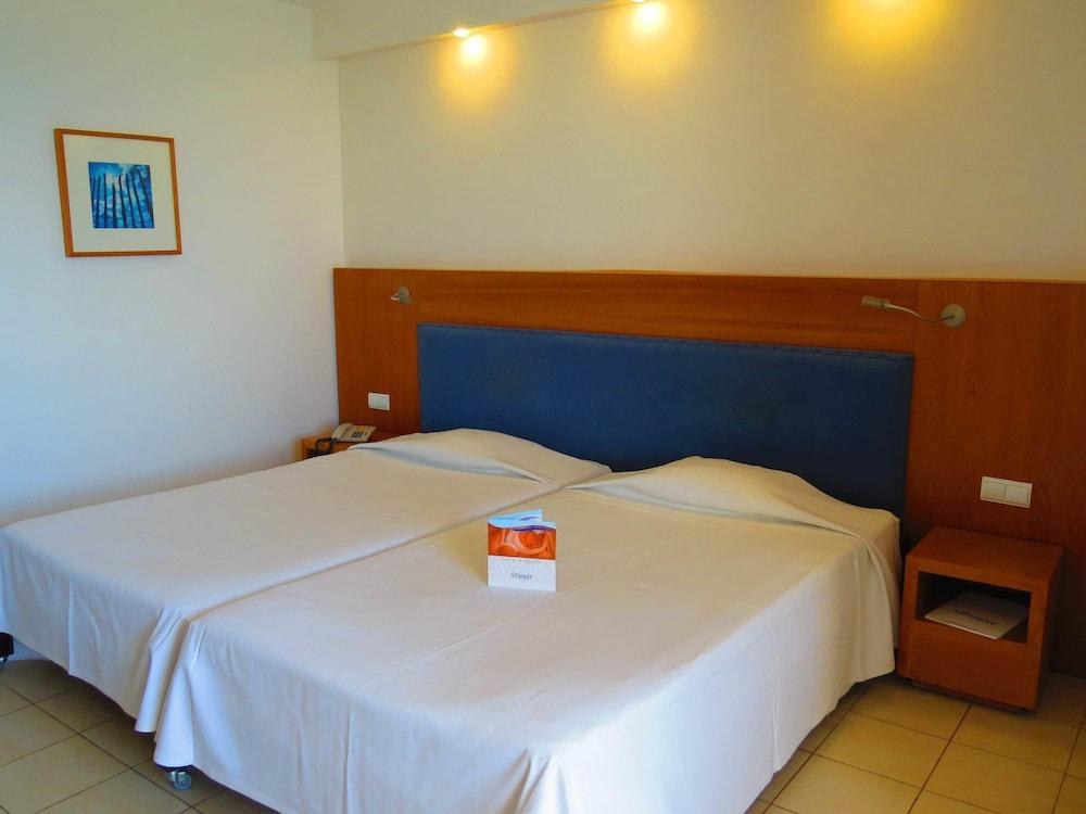 ALFAMAR BEACH & SPORT RESORT photo 2